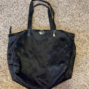 Coach weekender bag w/cosmetic bag